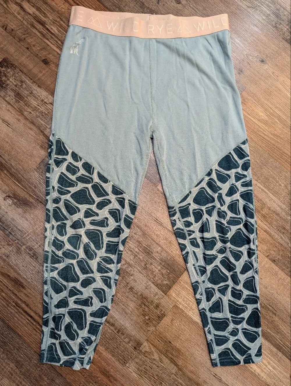 WildRye x SheJumps Jane 7/8 Crop Merino Wool Leggings Base Layer Sz 14